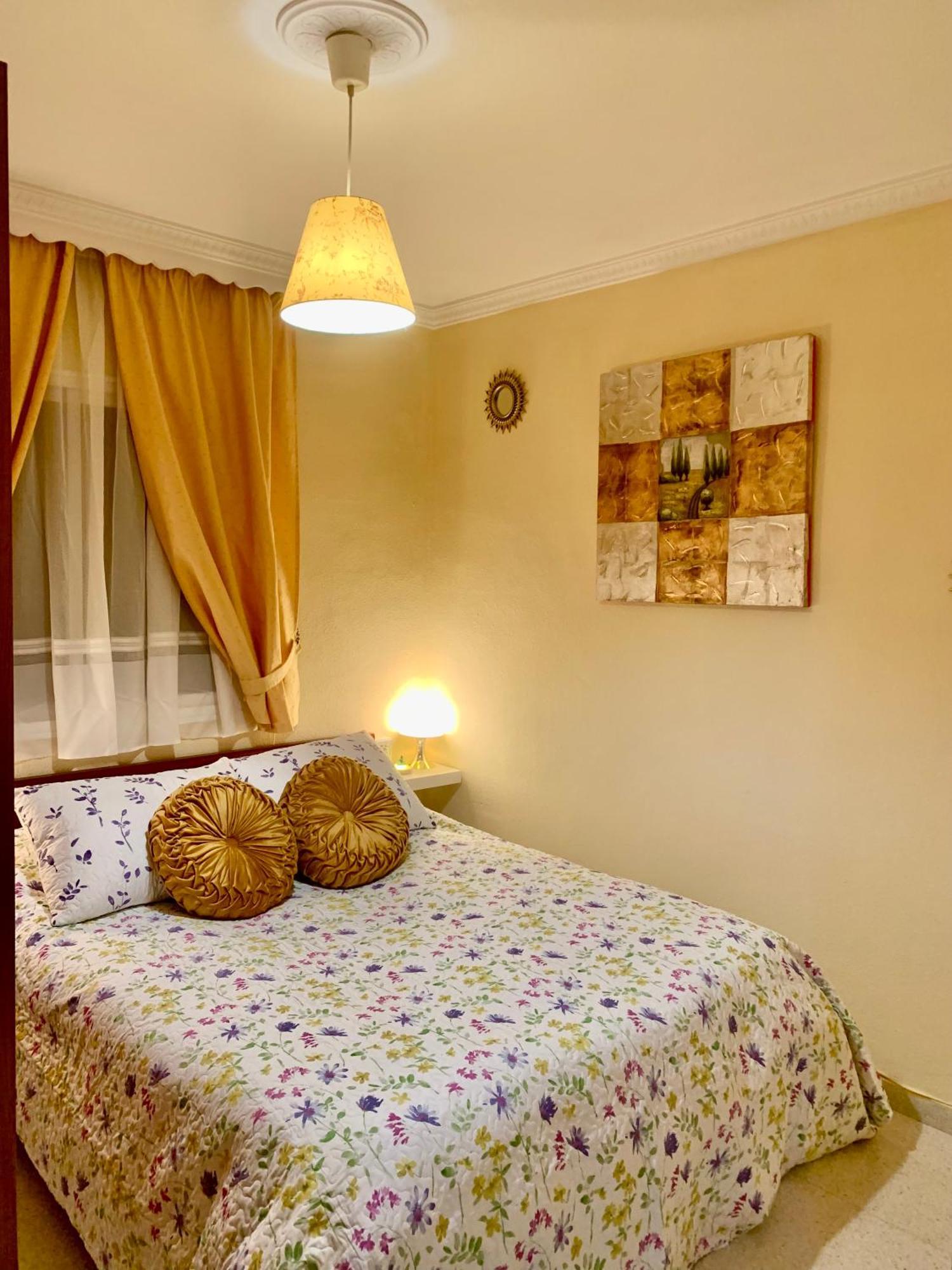 Apartamento Cool Garden Mairena del Aljarafe Exteriör bild